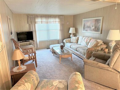 2000 E Bay Dr unit 124, Largo, FL 33771 - photo 3