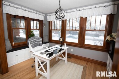 1522 Cedar St, Davenport, IA 52804 - photo 5