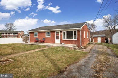 456 W Old Cross Rd, New Market, VA 22844 - photo 3