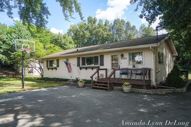 2120 3 Mile Rd NE, Grand Rapids, MI 4950