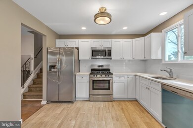 24 Dresden Ct, Sicklerville, NJ 08081 - photo 4