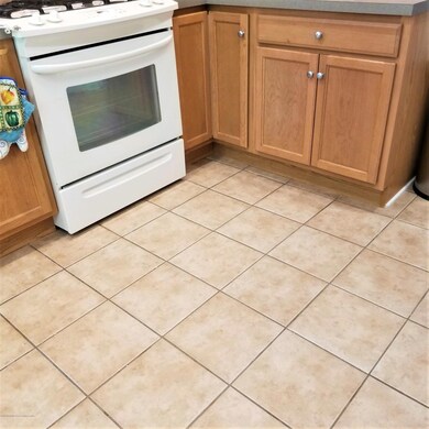 12 Crestview Ct, Tuckerton, NJ 08087 - photo 7