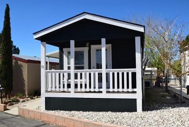 55524 Yucca Trail unit 80, Yucca Valley, CA 92284 - photo 4