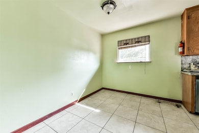 3517 Tanglebriar Dr, Pasadena, TX 77503 - photo 6