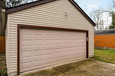197_Brevoort_garage