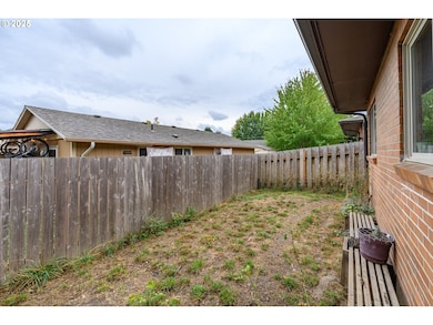 714 S Meridian St, Newberg, OR 97132 - photo 6