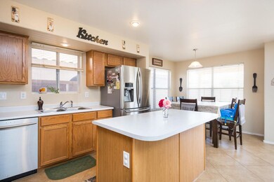 06- KITCHEN