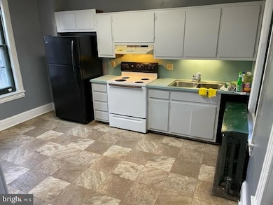 1361 Perkiomen Ave, Reading, PA 19602 - photo 7