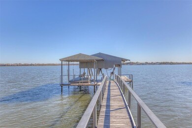 12320 Lake Forest Dr, Azle, TX 76020 - photo 6