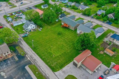 42 Ewing Ave, Harrodsburg, KY 40330 - photo 2