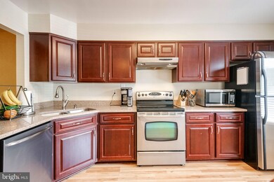 9461 Hickory Limb, Columbia, MD 21045 - photo 3