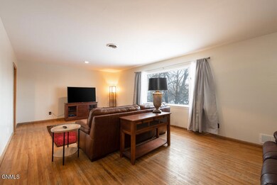1409 E Divide Ave MLS-4