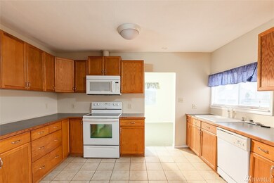 4802 S Reade St, Tacoma, WA 98409 - photo 5