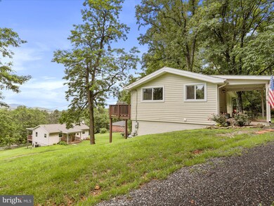 37 and 41 Headwaters Rd, Chester Gap, VA 22623 - photo 4