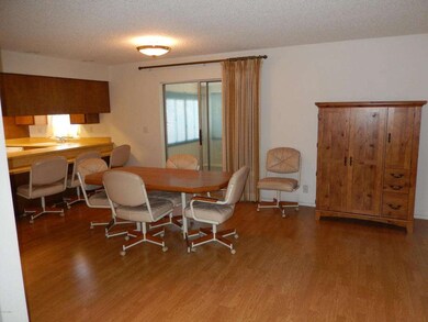 diningroom.JPG