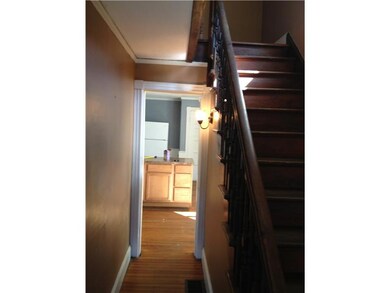 Entry. ENTRY HALL LEADING TO THE KITCHEN.