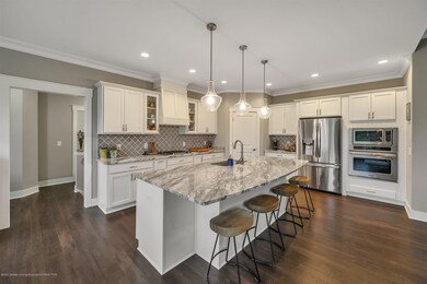 (4) MAIN FLOOR Kitchen