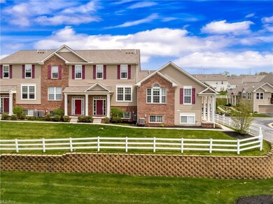 946 Croghan Way, Copley, OH 44321 - photo 2