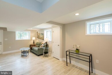 4300 F St SE, Washington, DC 20019 - photo 5