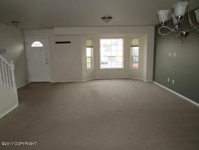 111-149812 Living Room (2)