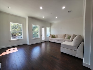 1311 Hamblen St unit B, Houston, TX 77009 - photo 7