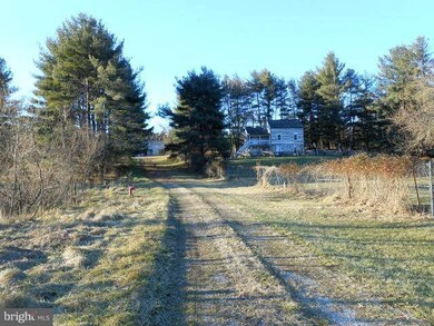 2410 Chestnut Grove Rd, Sharpsburg, MD 21782 - photo 2