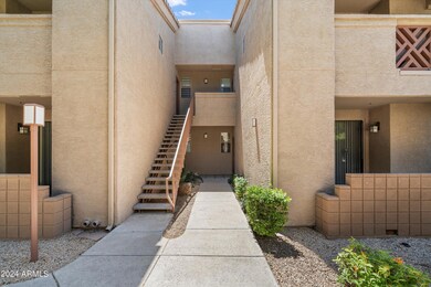 02-Entryway