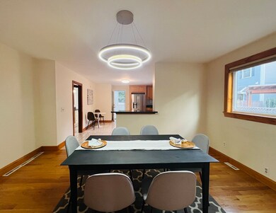 84 Crescent St unit 84R, Auburndale, MA 02466 - photo 2