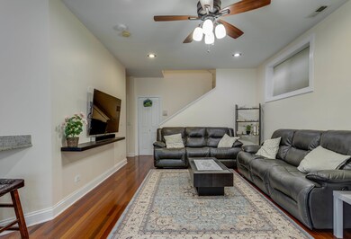 6428 N Fairfield Ave unit 1W, Chicago, IL 60645 - photo 6