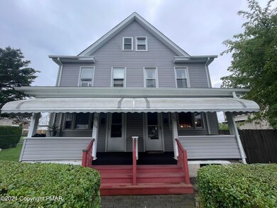 142 Carleton Ave, Hazleton, PA 18201 - photo 2