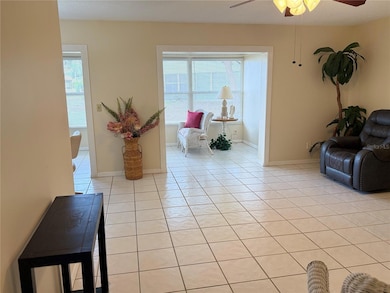 407 Feltham Trail Unit B Trail unit 48, Sun City Center, FL 33573 - photo 6