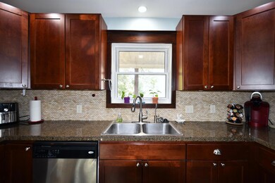 678 W 4th St, Zumbrota, MN 55992 - photo 4