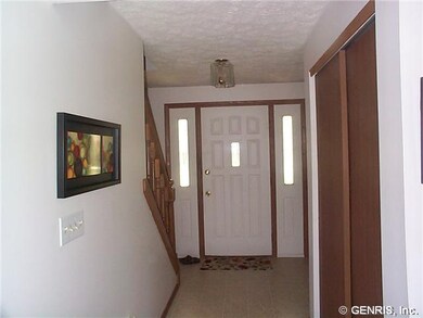 Foyer Foyer with Large Closet