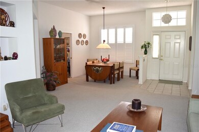 Formal dining/ living room combo
