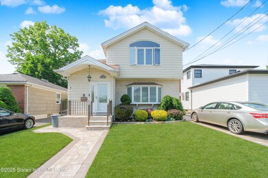 147 Howton Ave, Staten Island, NY 10308 - photo 5