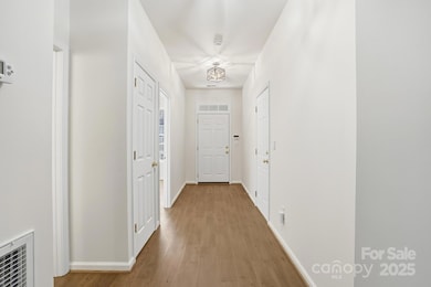 6246 Meadow Glen Ln, Harrisburg, NC 28075 - photo 4