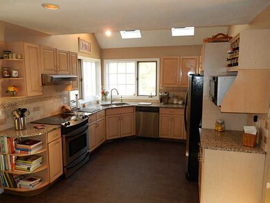 12 Southbury Rd, Cumberland, RI 02864 - photo 3