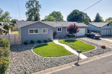 2567 Belladonna St, Redding, CA 96002 - photo 4