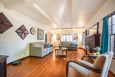 527 W Main St, Niles, MI 49120 - photo 4