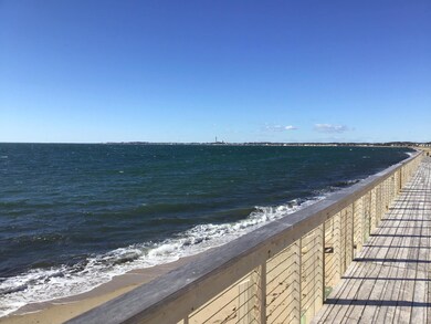 Bay2