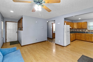 353 Clarendon Ave (2)