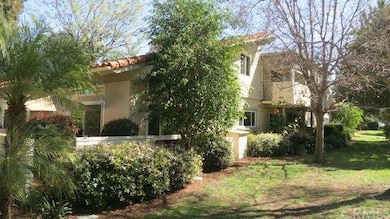 817 Via Alhambra unit D, Laguna Woods, CA 92637 - photo 3