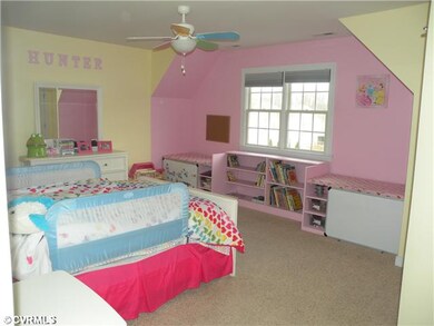 Bedroom - Built in book cases and storage.