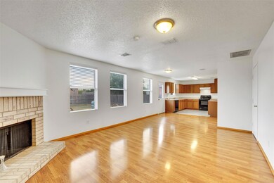 1016 Lowndes Ln, Wylie, TX 75098 - photo 7