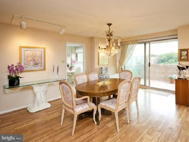 Green Hill Condominiums unit W1005, Wynnewood, PA 19096 - photo 7