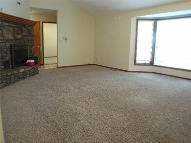 4 Cheddar Ln, Bella Vista, AR 72715 - photo 5