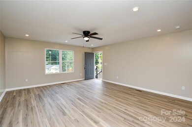 214 Aspen Dr, Gastonia, NC 28052 - photo 4