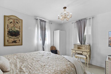 601 SW 5th Ct, Hallandale Beach, FL 33009 - photo 7