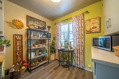 1344 Jefferies Ave-kitchen 2