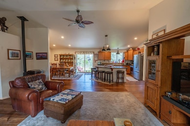 18420 Tumalo Reservoir Rd, Bend, OR 97703 - photo 7